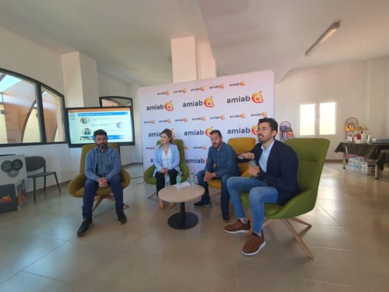 ADIMAN colaboró con AMIAB para acercar a las empresas de la comarca las ventajas de contratar a personas con discapacidad