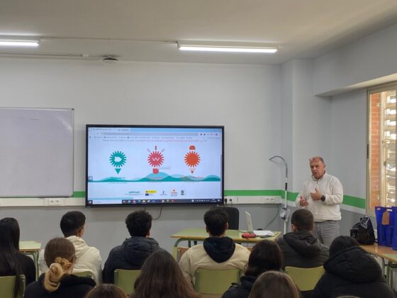 ADIMAN acerca al alumnado del IES de Motilla del Palancar las oportunidades de emprendimiento en la Manchuela Conquense