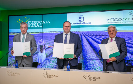 RECAMDER y Eurocaja Rural firman un convenio financiero de 60 millones de euros para impulsar el desarrollo rural